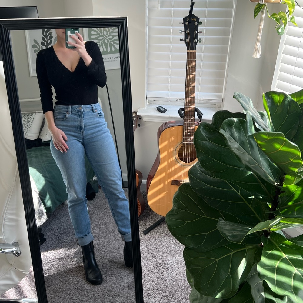 3/4 Length Sleeve Bodysuit